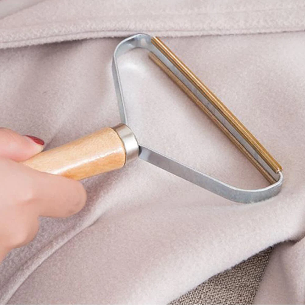 Cepillo limpiador de pieles y quitapelusas mágico