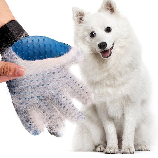 Gentle Deshedding Pet Grooming Gloves